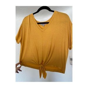 NWT front tie mustard top